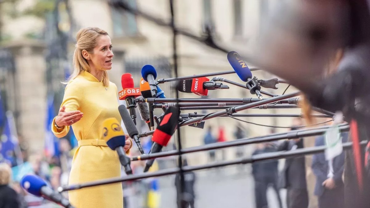 Na Pražském hradě se setkali evropští politici na neformálním summitu EU. (7.10.2022)