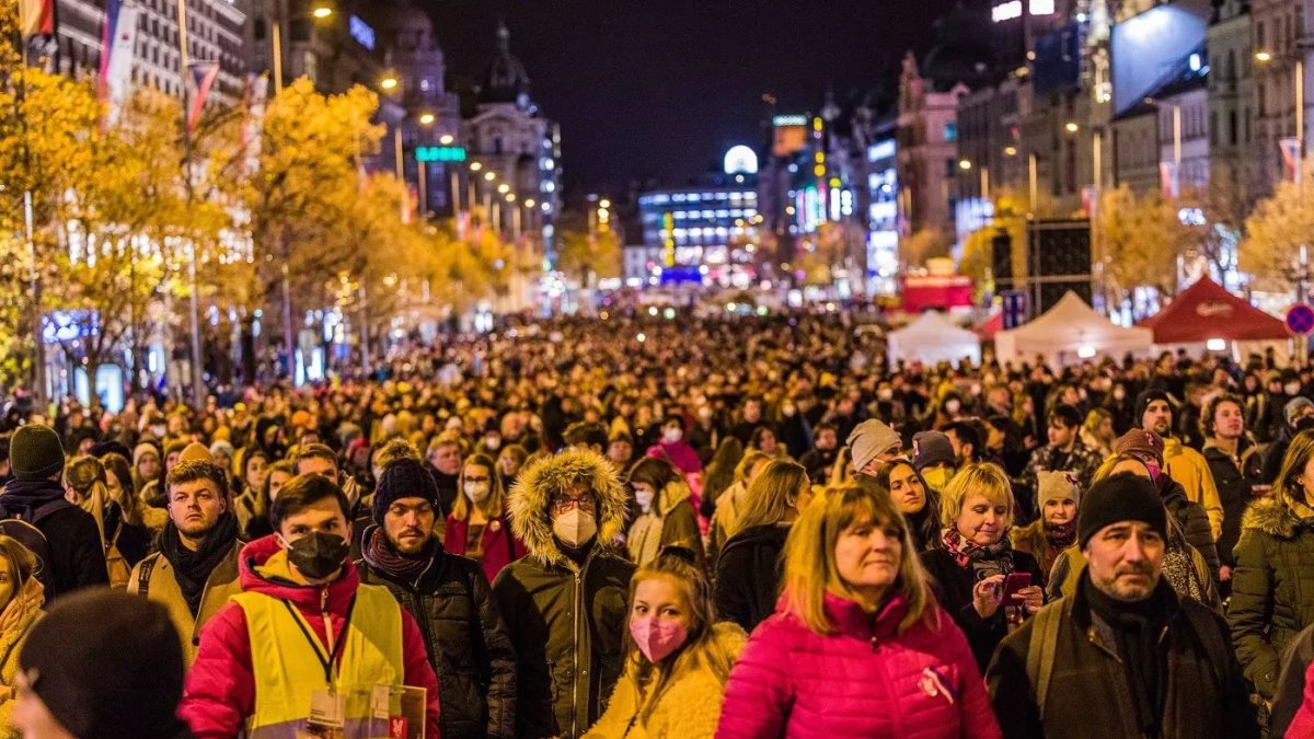 Na Václavském náměstí se uskutečnil Koncert pro budoucnost. (17.11.2021)