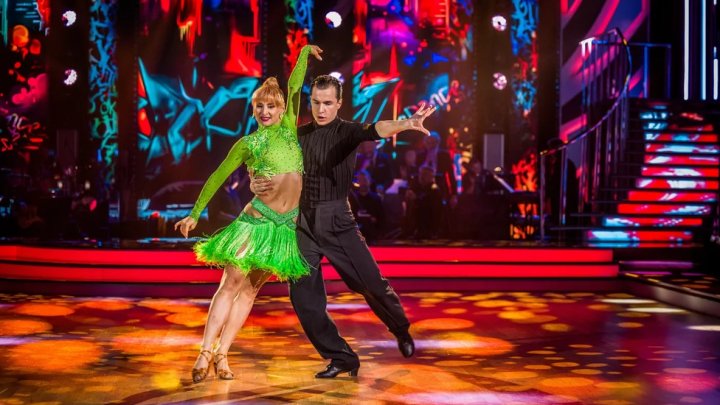 Oskar Hes a Kateřina Bartuněk Hrstková ve StarDance 2024.