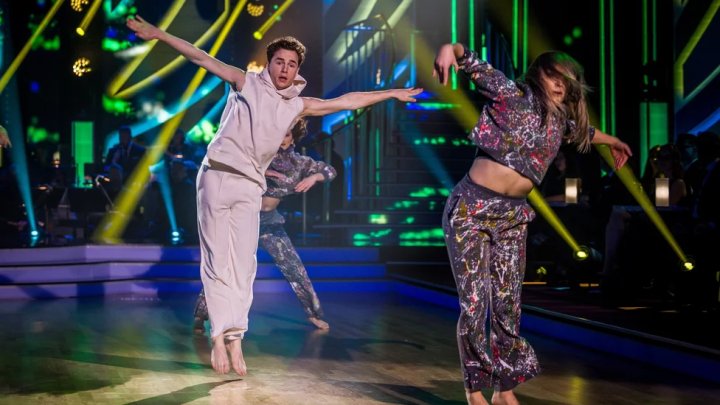 Oskar Hes a Kateřina Bartuněk Hrstková ve StarDance 2024.