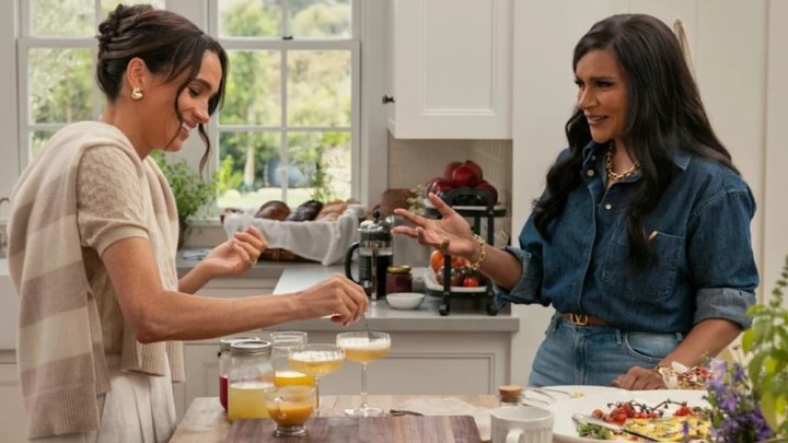 Meghan Markle sdílela dosud nezveřejněnou scénu, která byla vystřižena z jejího seriálu na Netflixu.