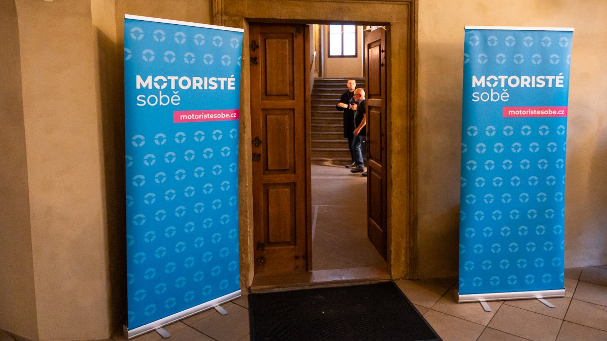 Volební štáb Motoristů