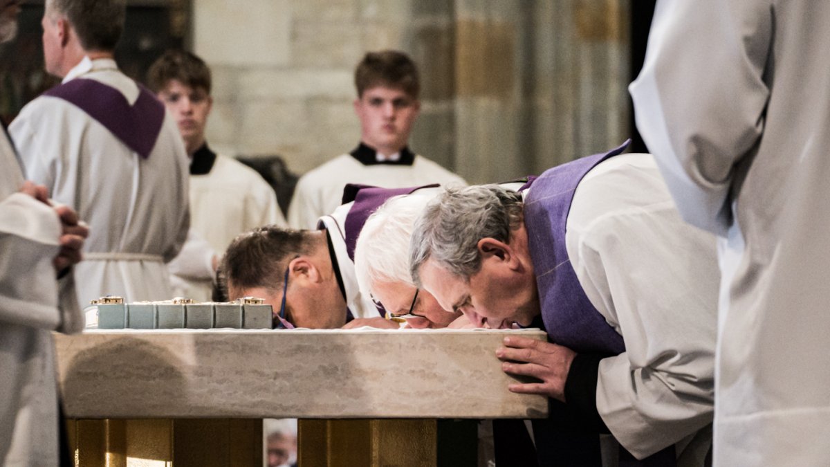 Česko se loučí s kardinálem Dominikem Dukou