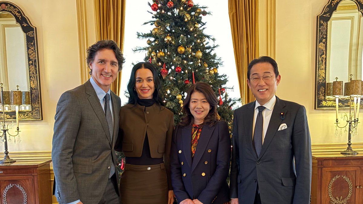 Katy Perry a Justin Trudeau v Japonsku