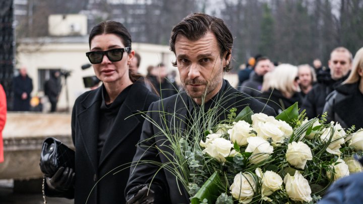 Leoš Mareš na posledním rozloučení s Patrikem Hezuckým. 