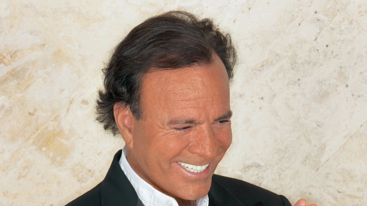 Julio Iglesias