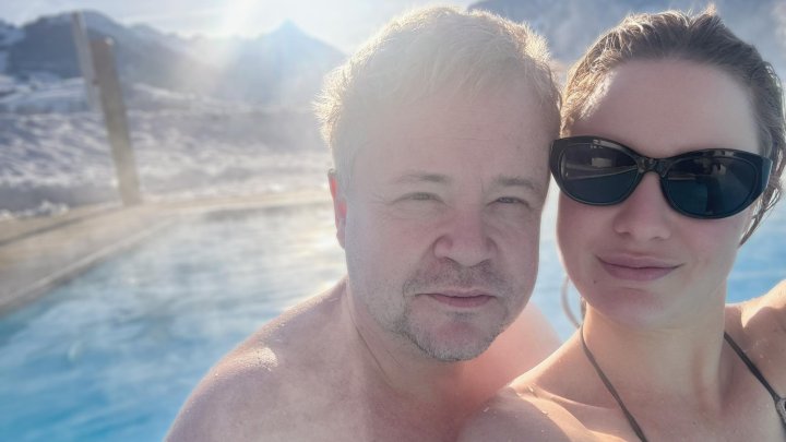 Jakub Horák s partnerkou. 